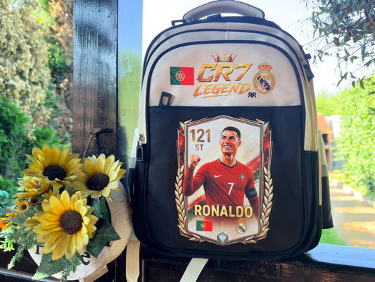Ghiozdan Școlar Premium RirBob® CR7 Legend, Ergonomic, Impermeabil, 3 Compartimente, Bretele Buretate, 42 x 32 x 18 cm, Negru/Crem