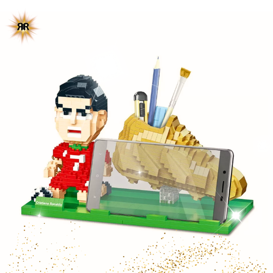 Set constructie 3D Cristiano Ronaldo by RIR@, suport pixuri si telefon, 1340 piese, 11x18x8cm