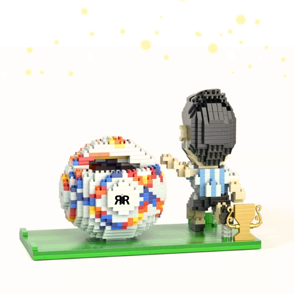 Set de constructie 3D Legenda Fotbalului Mondial by RIR@, suport pixuri si telefon, 1300 piese, 11x18x8cm