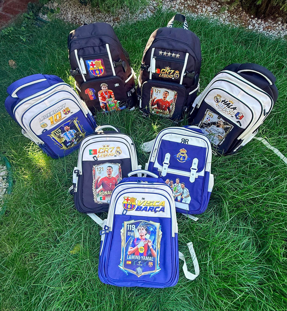 Ghiozdan Școlar Premium RirBob® Messi Legendary 10 Football, Ergonomic, Impermeabil, 3 Compartimente, Bretele Buretate, 42 x 32 x 18 cm, Albastru/Crem