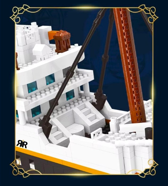 Set blocuri de constructie RIR®, Nava de Croaziera TITANIC de Lux - 2980 piese